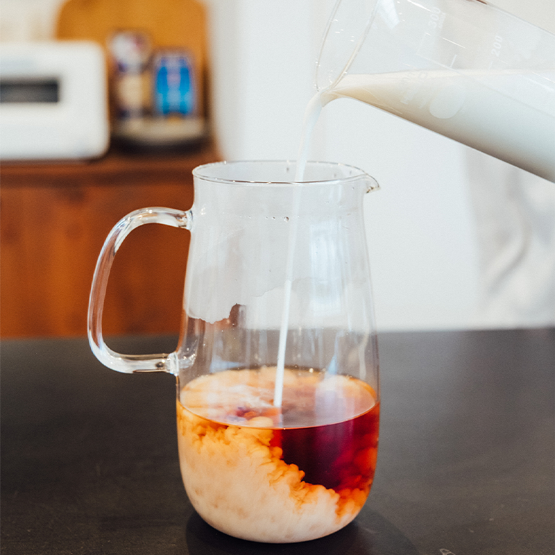 "Mugichan" Tea Pitcher