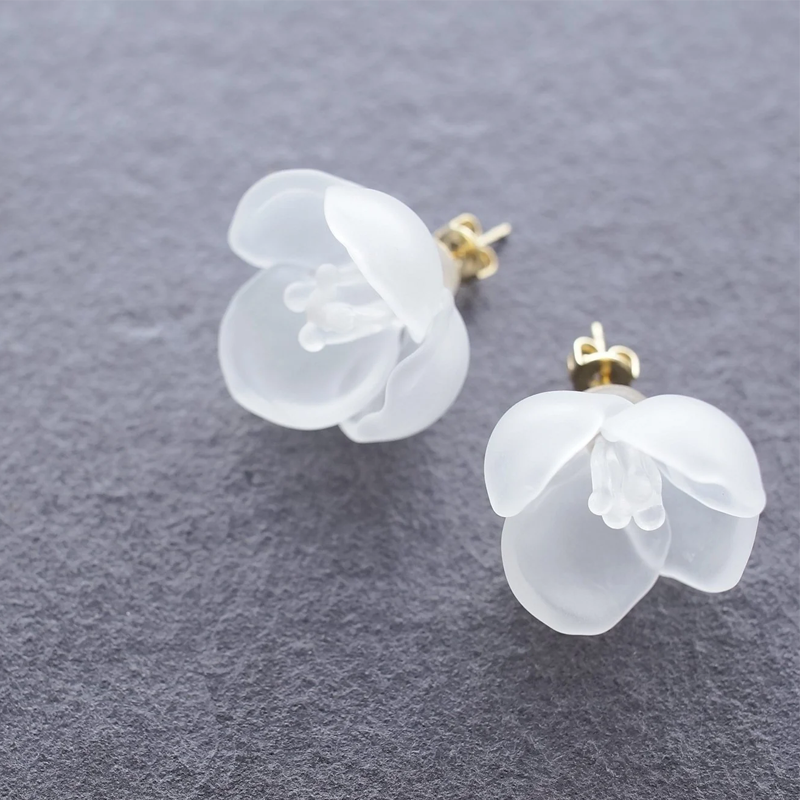 Tsubaki Frost Earrings