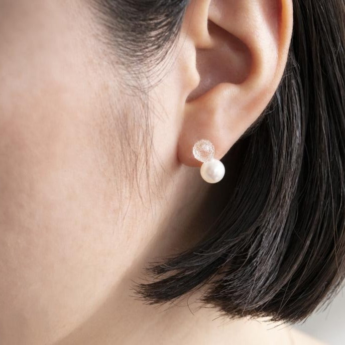 Pearl Series: Snow Pearl Earrings