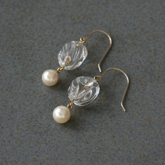 Pearl Series: Wave Pearl Earrings