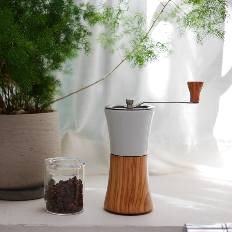 Hario burr canister clearance ceramic hand coffee grinder